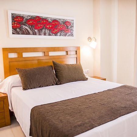 Apartamentos Fenix Beach Roquetas de Mar Bagian luar foto