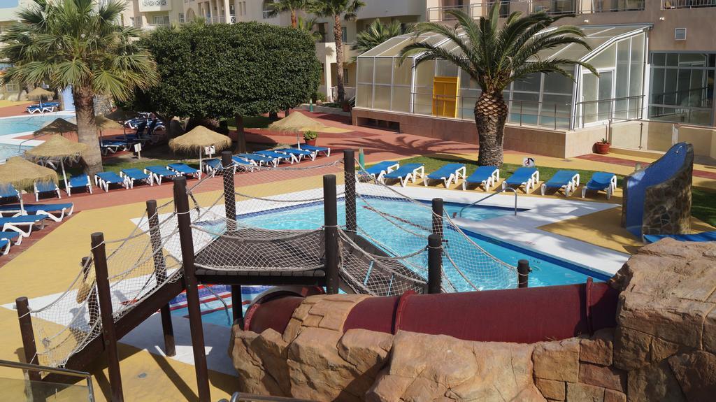 Apartamentos Fenix Beach Roquetas de Mar Bagian luar foto