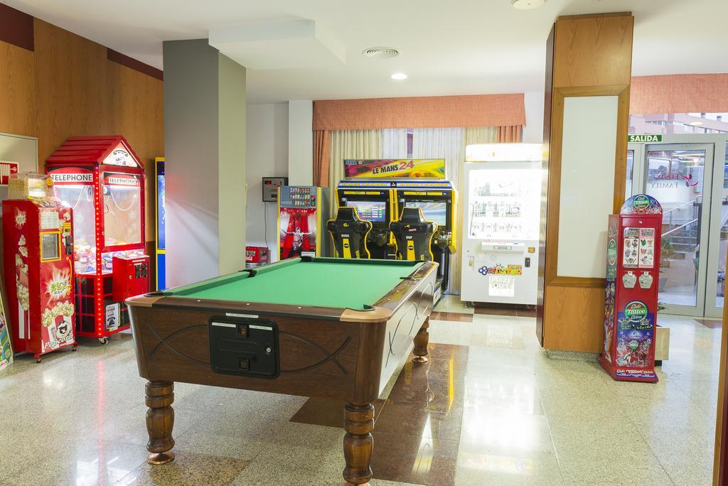 Apartamentos Fenix Beach Roquetas de Mar Bagian luar foto