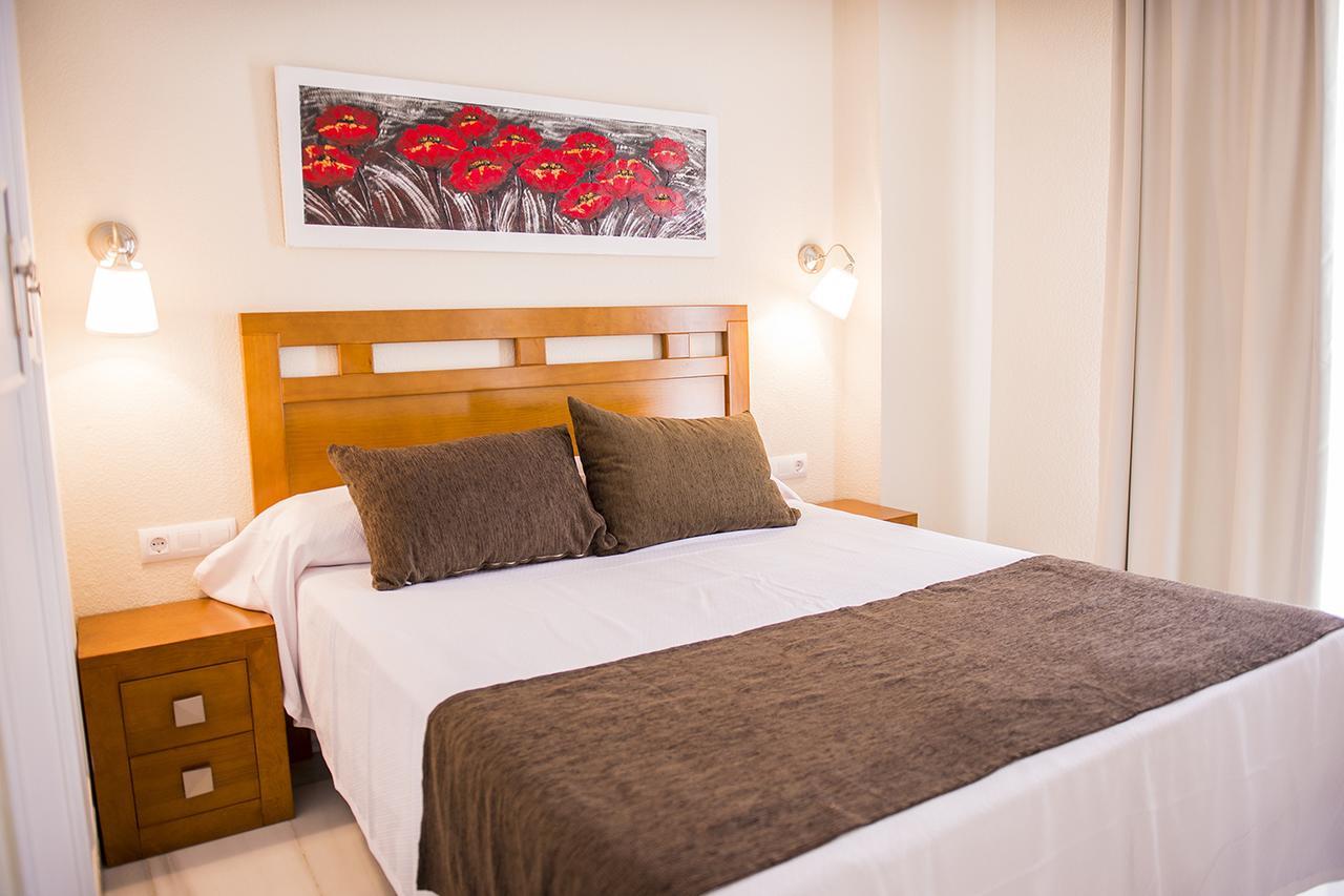 Apartamentos Fenix Beach Roquetas de Mar Bagian luar foto