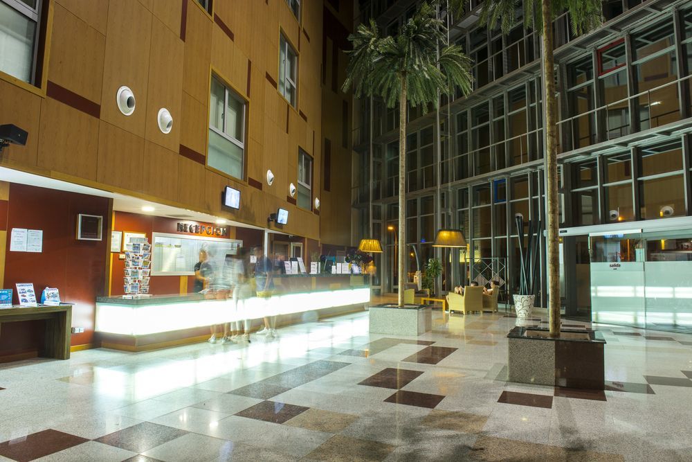 Apartamentos Fenix Beach Roquetas de Mar Bagian luar foto